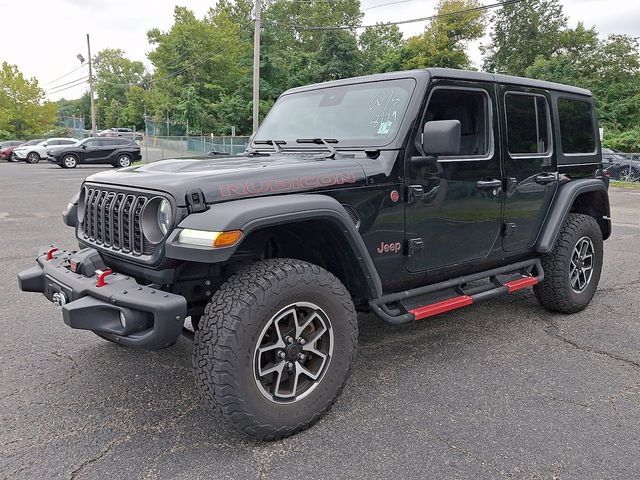 Used 2024 Jeep Wrangler Unlimited Rubicon w/ Capability Package AWD/4WD image 2