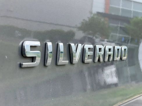 Used 2017 Chevrolet Silverado 1500 LT w/ All Star Edition RWD image 10