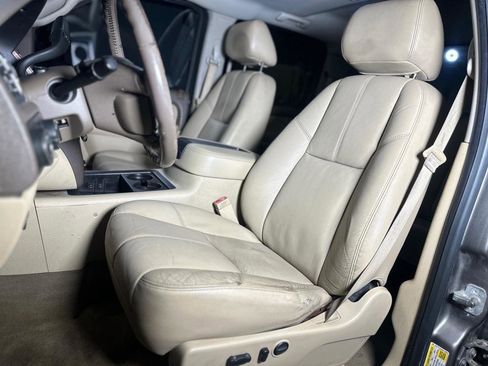 Used 2013 Chevrolet Silverado 2500 LTZ w/ LTZ Plus Package image 24