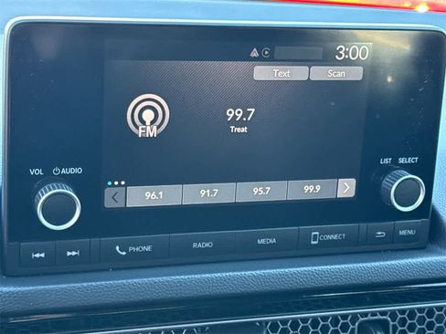 Used 2025 Honda Civic Sport image 26