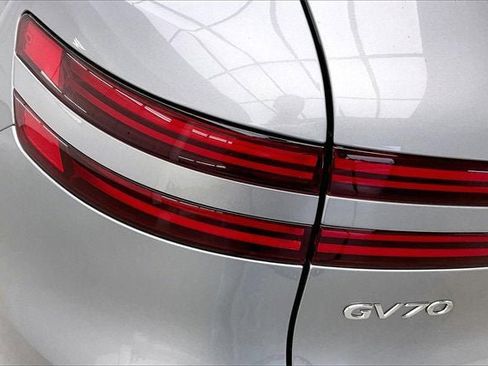 New 2026 Genesis GV70 2.5T Select AWD/4WD image 37