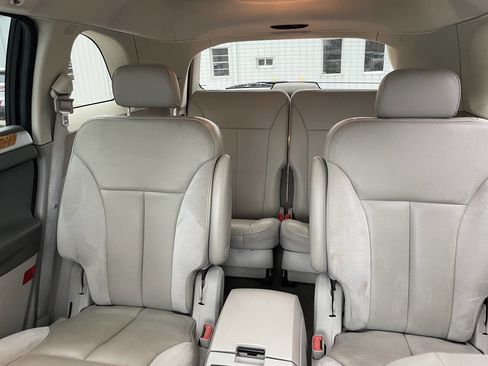 Used 2007 Chrysler Pacifica Limited image 30