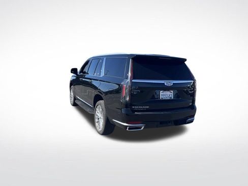 Used 2023 Cadillac Escalade ESV Premium Luxury RWD image 7