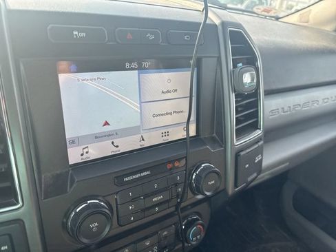 Used 2019 Ford F250 XLT w/ XLT Premium Package AWD/4WD image 7