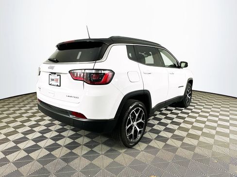 Certified 2024 Jeep Compass Limited AWD/4WD image 11