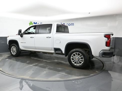 Certified 2025 Chevrolet Silverado 2500 LTZ w/ LTZ Convenience Package image 24