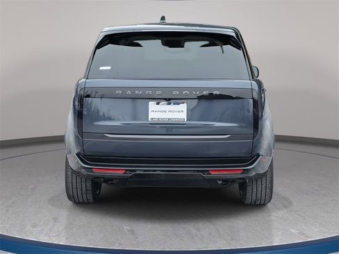New 2026 Land Rover Range Rover SE image 6