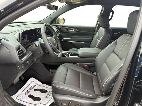 New 2026 Chevrolet Traverse High Country image 11