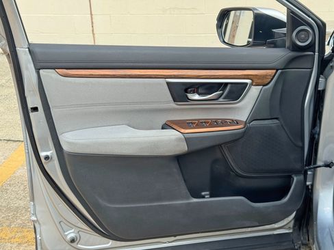 Used 2020 Honda CR-V EX image 33