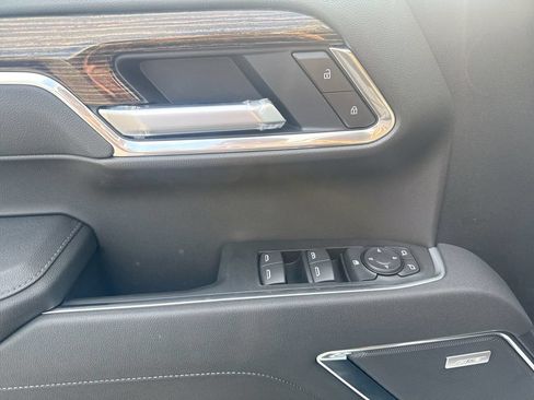 New 2026 GMC Sierra 1500 Elevation w/ Elevation Premium Package AWD/4WD image 24
