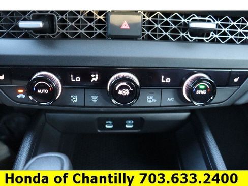 Certified 2025 Honda Accord SE image 16