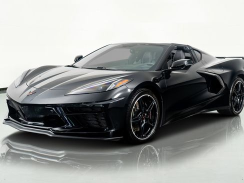 Used 2020 Chevrolet Corvette Stingray Premium Cpe w/ 3LT image 22