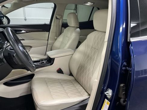 Certified 2023 Buick Envision Avenir AWD/4WD image 20