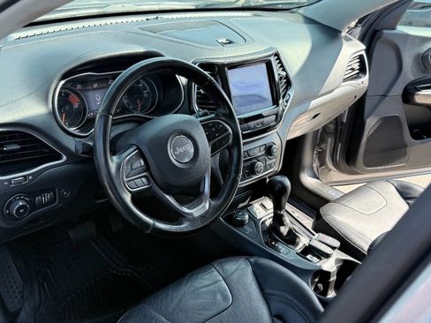 Used 2020 Jeep Cherokee Limited AWD/4WD image 22
