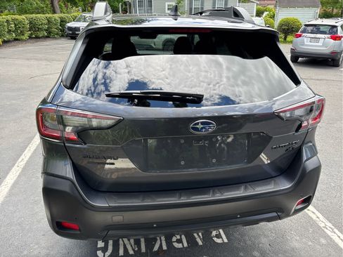 Used 2023 Subaru Outback Onyx Edition XT AWD/4WD image 4