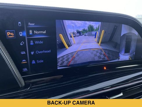 Certified 2023 Cadillac Escalade ESV V AWD/4WD image 7