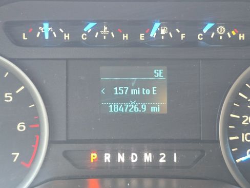 Used 2015 Ford F150 XLT w/ Trailer Tow Package AWD/4WD image 29