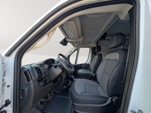 New 2026 RAM ProMaster 2500 w/ Convenience Group FWD image 11