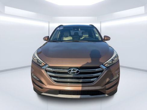 Used 2017 Hyundai Tucson Limited w/ Limited Ultimate Package 03 FWD image 8