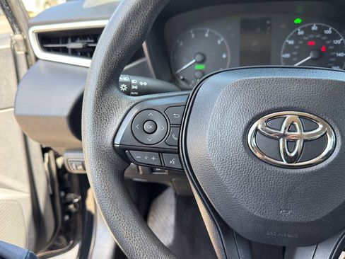 Used 2024 Toyota Corolla LE image 14