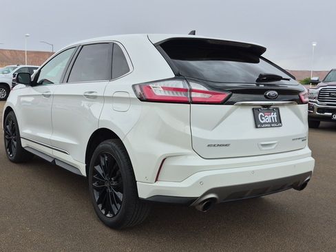 Used 2020 Ford Edge Titanium w/ Equipment Group 301A FWD image 5