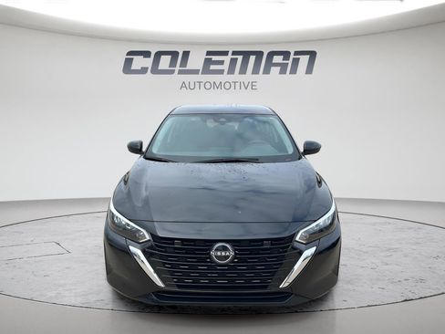 Used 2025 Nissan Sentra S FWD image 9