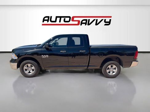 Used 2024 RAM 1500 Classic SLT AWD/4WD image 4