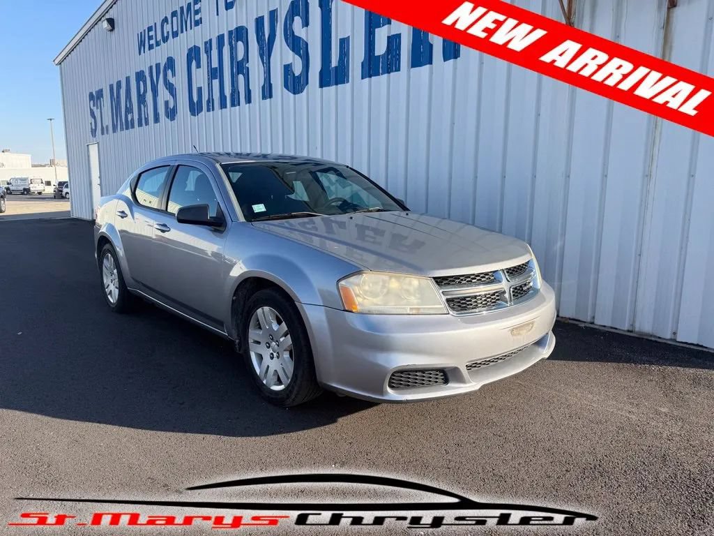 Used 2013 Dodge Avenger SE FWD image 1