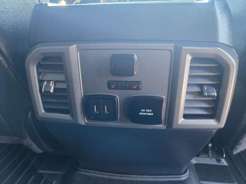 Used 2018 Ford F150 Raptor w/ Equipment Group 802A Luxury image 28