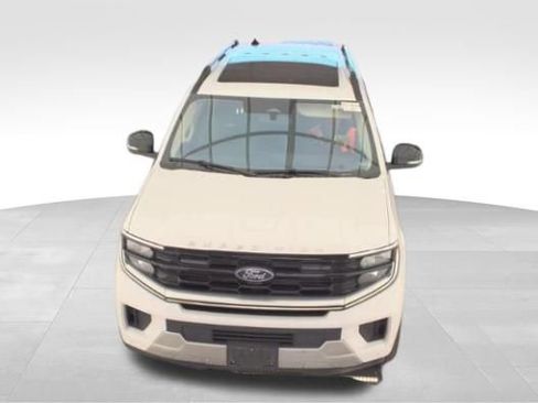Used 2025 Ford Expedition Max Platinum AWD/4WD image 2