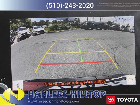 Used 2025 Toyota RAV4 XLE AWD/4WD image 25