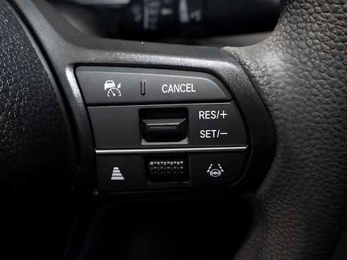 Certified 2025 Honda Accord SE image 30