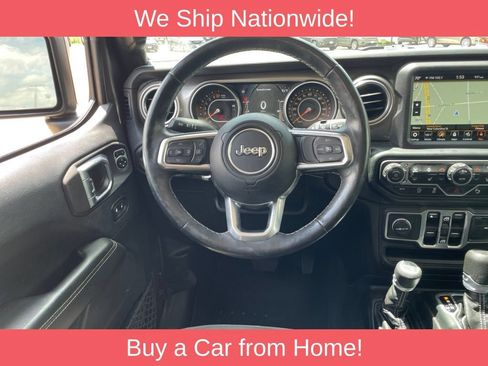 Used 2018 Jeep Wrangler Unlimited Sahara AWD/4WD image 12