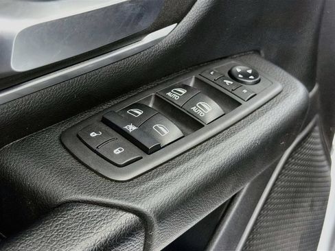 Used 2021 RAM 1500 Big Horn AWD/4WD image 21