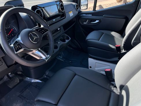 New 2026 Mercedes-Benz Sprinter 2500 image 15