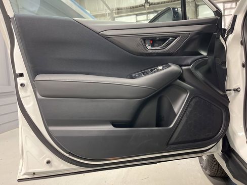 Certified 2025 Subaru Outback Premium image 12