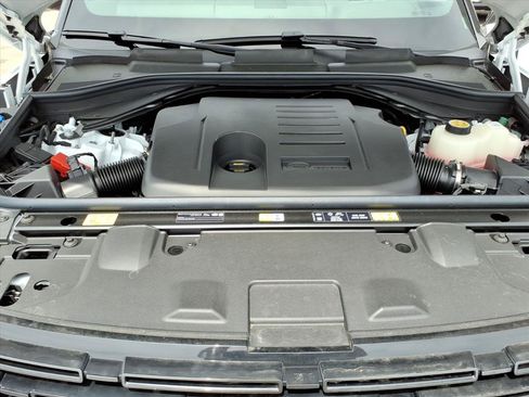 New 2026 Land Rover Range Rover SE AWD/4WD image 10