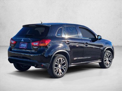 Used 2016 Mitsubishi Outlander Sport ES image 5