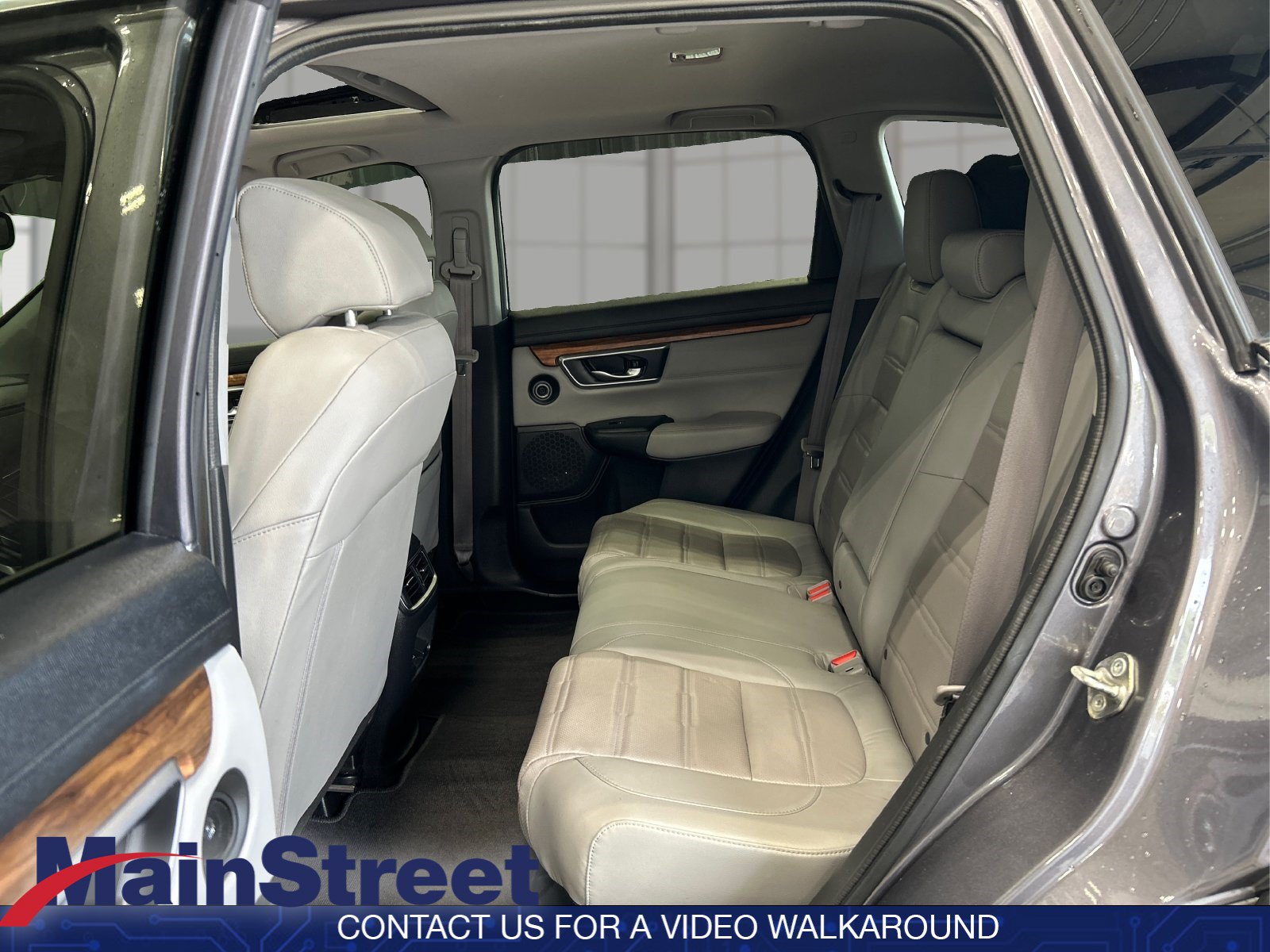 Used 2019 Honda CR-V Touring image 10