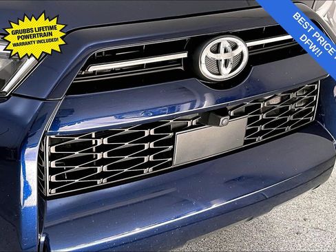 Used 2023 Toyota 4Runner SR5 Premium w/ Moonroof Package image 38
