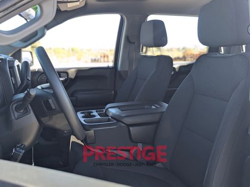 Used 2021 Chevrolet Silverado 1500 Custom Trail Boss w/ Safety Confidence Package AWD/4WD image 24