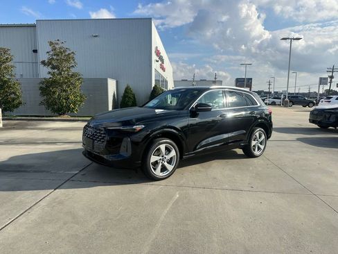 New 2025 Audi Q5 Premium Plus image 1