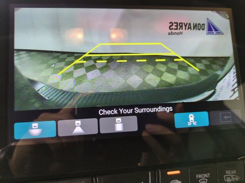 Used 2024 Honda Odyssey Elite image 19