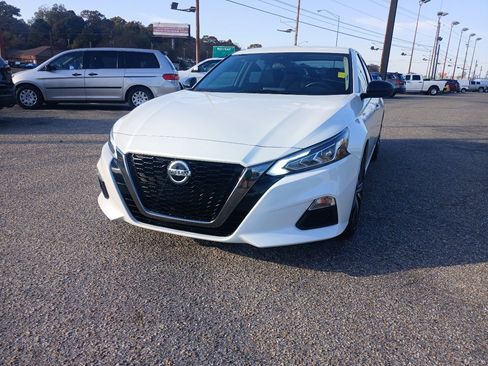 Used 2020 Nissan Altima 2.5 SR image 7