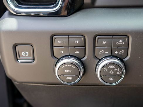 New 2026 GMC Sierra 3500 Denali Ultimate AWD/4WD image 20