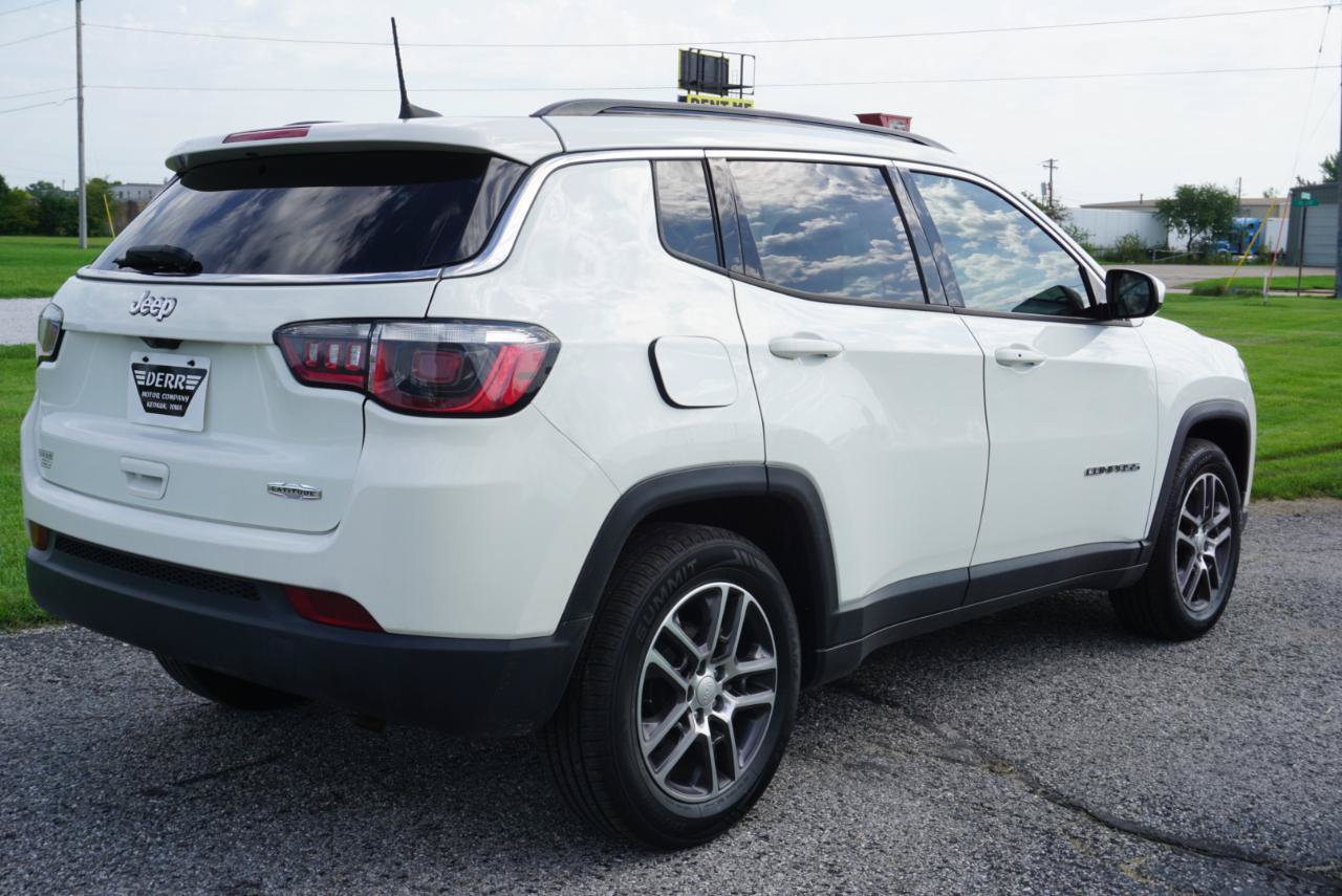 Used 2020 Jeep Compass Latitude FWD image 21