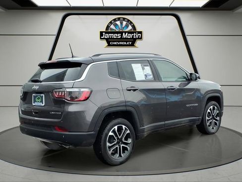 Used 2022 Jeep Compass Limited image 4