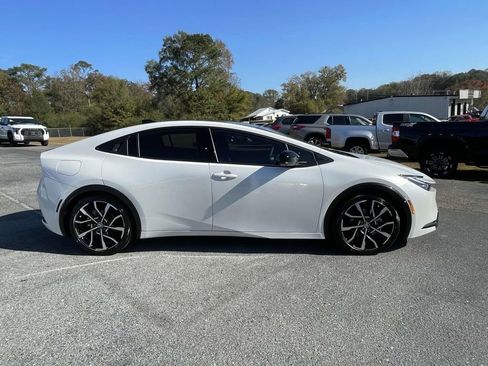New 2026 Toyota Prius Plug-In Hybrid w/ Limited Premium Package FWD image 2
