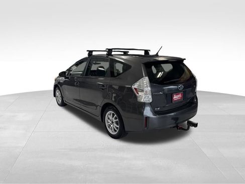 Used 2014 Toyota Prius V Three FWD image 3