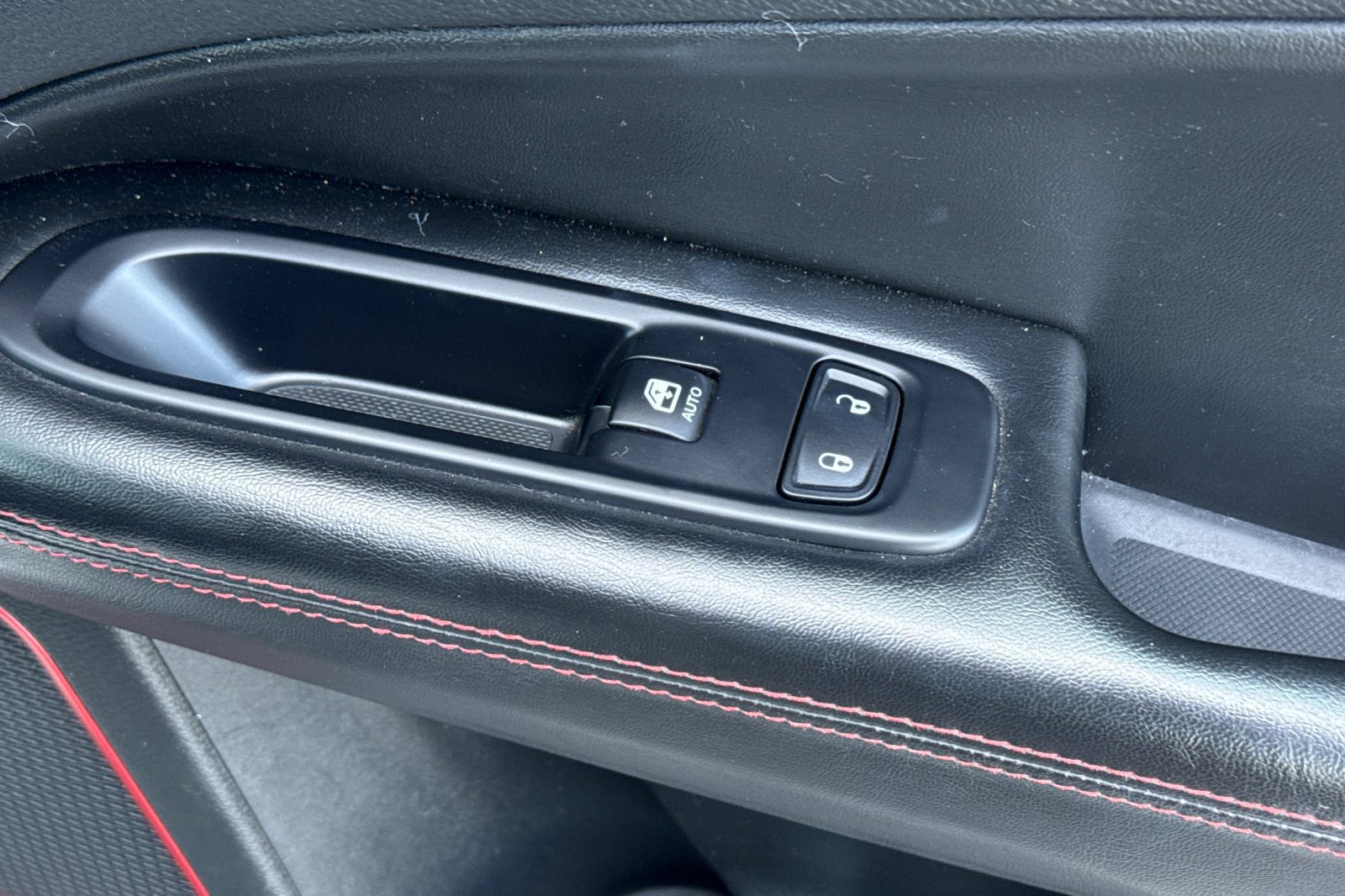 Used 2019 Jeep Compass Trailhawk AWD/4WD image 21